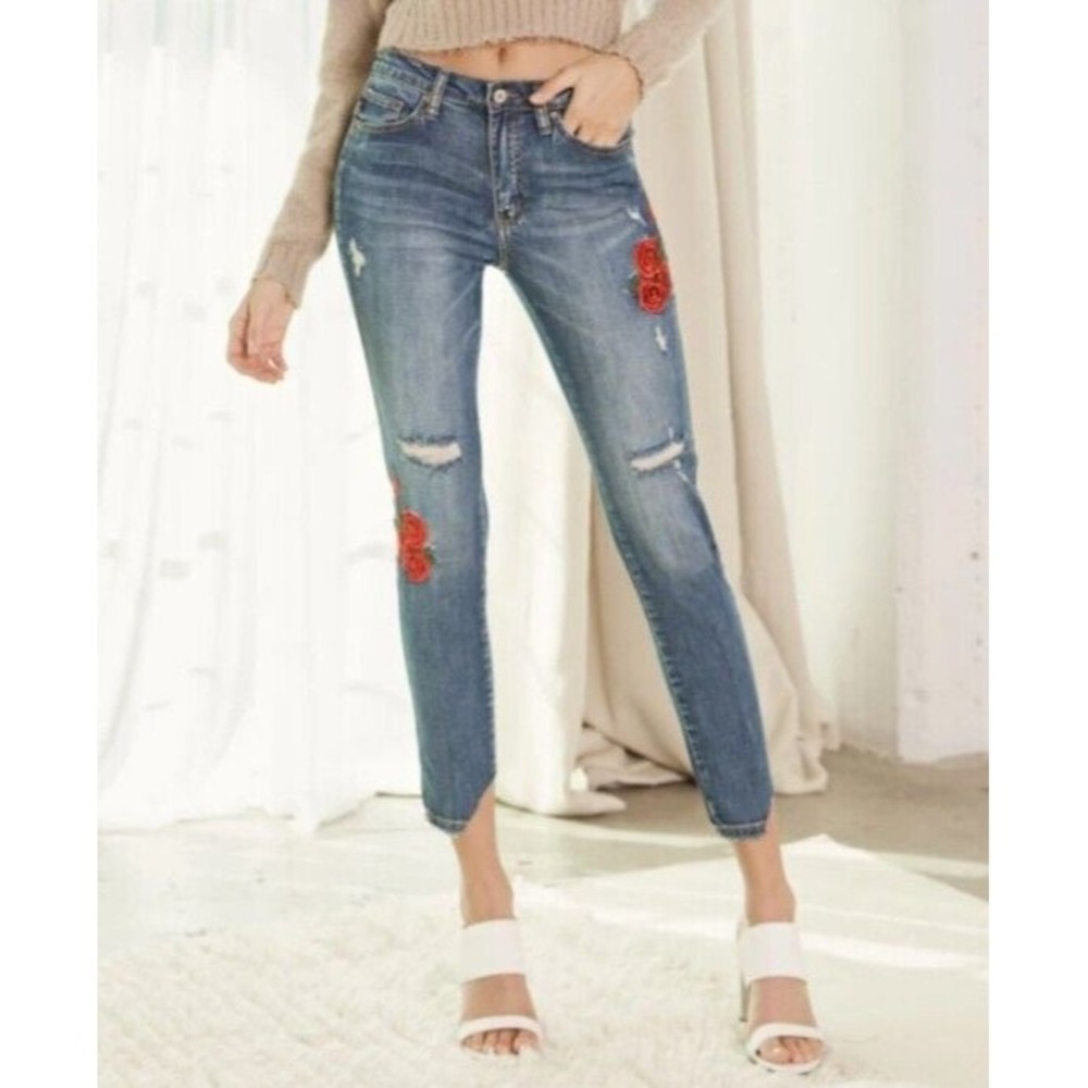 KanCan Isla High Rise Ankle Skinny Floral Embroidered Jeans Distressed Size 13
